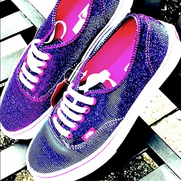 Last!! NWT 5⭐️ Vans Shimmer Magenta Authentic Ox - Picture 2 of 7
